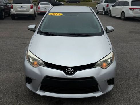 Used 2015 Toyota Corolla LE FWD image 18