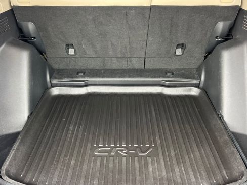 Used 2019 Honda CR-V Touring image 16