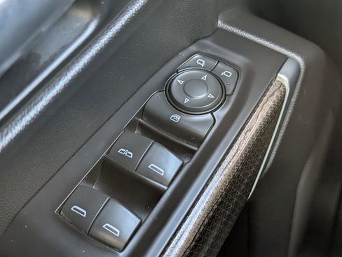 Used 2019 Chevrolet Silverado 1500 LT w/ All-Star Edition image 11