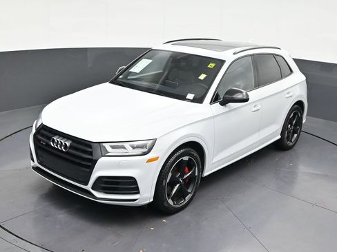 Used 2020 Audi SQ5 Premium Plus w/ Premium Plus Package AWD/4WD image 20