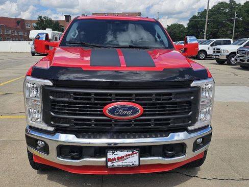 Used 2024 Ford F250 XL w/ 360-Degree Camera Package AWD/4WD image 4