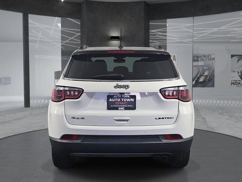 Used 2018 Jeep Compass Limited w/ Navigation Group AWD/4WD image 6