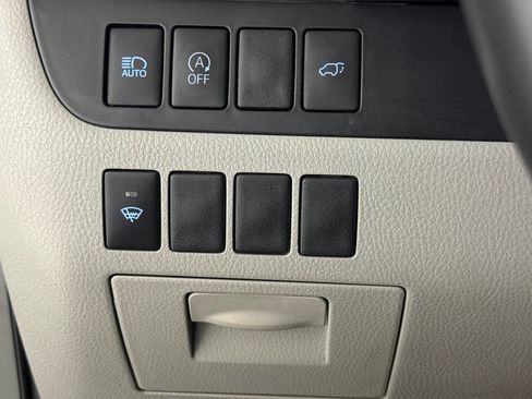 Used 2019 Toyota Highlander XLE AWD/4WD image 51
