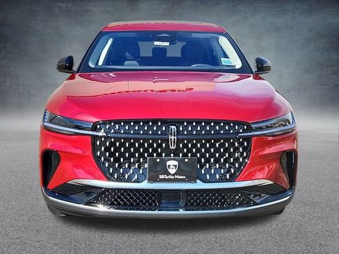 New 2025 Lincoln Nautilus Premier w/ Equipment Group 102A image 5