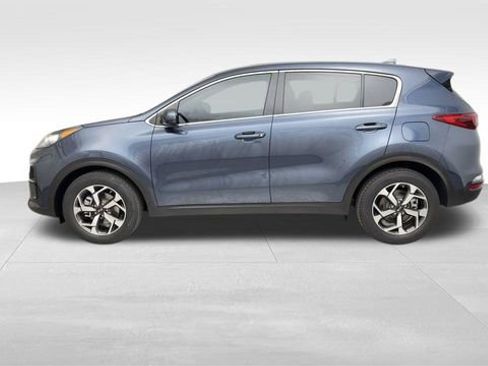 Used 2022 Kia Sportage LX FWD image 5