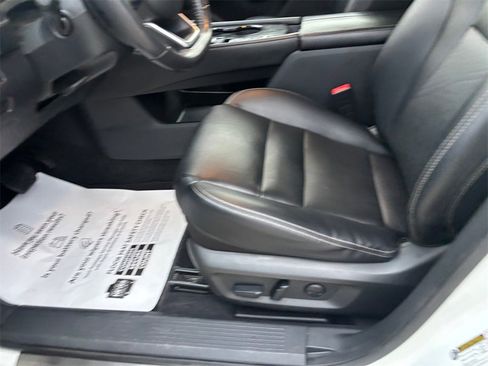 Used 2022 Nissan Rogue SL w/ SL Premium Package image 26