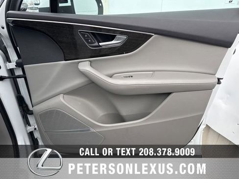 Used 2022 Audi Q7 3.0T Premium Plus w/ Premium Plus Package image 11