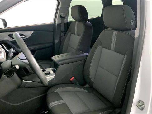 Used 2024 Chevrolet Blazer LT w/ Convenience Package FWD image 22