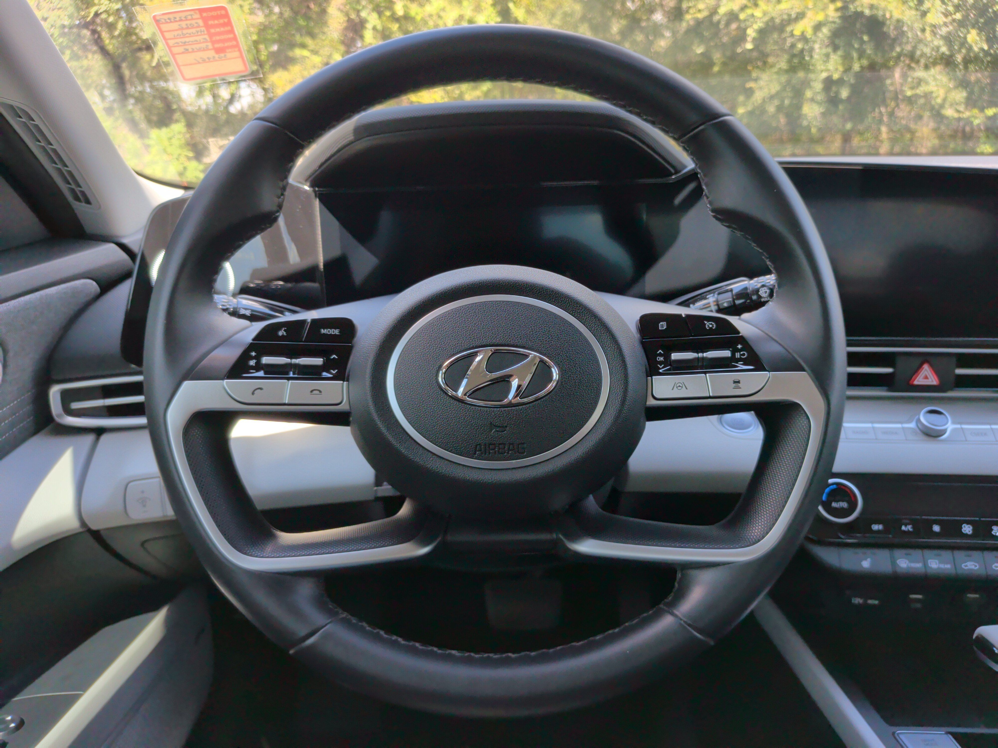Used 2022 Hyundai Elantra Limited FWD image 20