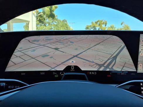 New 2026 Cadillac Lyriq Premium Luxury image 18