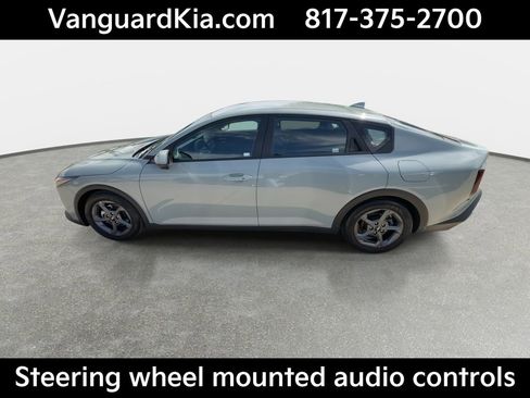 Certified 2025 Kia K4 LXS FWD image 5