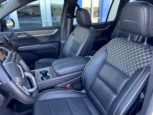 Used 2024 GMC Acadia Denali w/ Super Cruise Package AWD/4WD image 12
