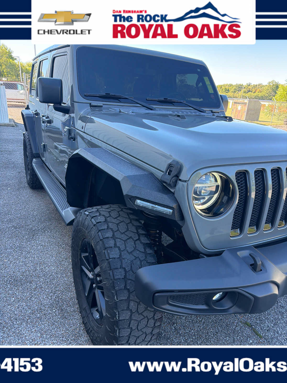 Used 2020 Jeep Wrangler Unlimited Sahara AWD/4WD image 15
