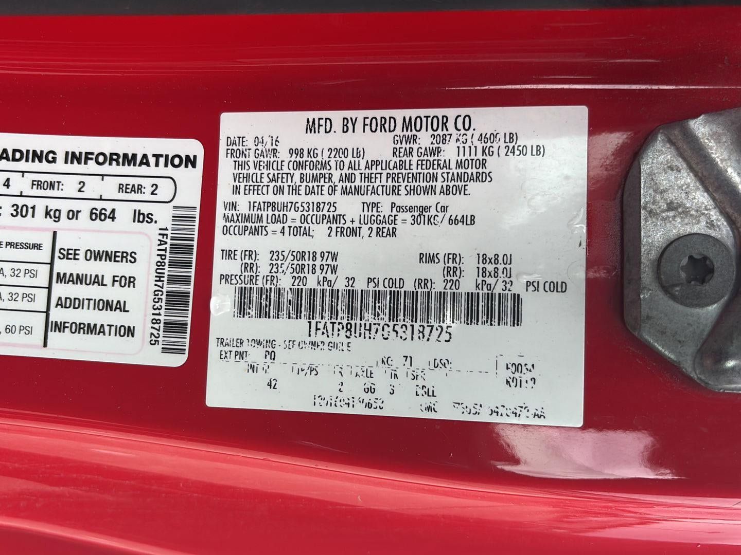 Used 2016 Ford Mustang Premium RWD image 30