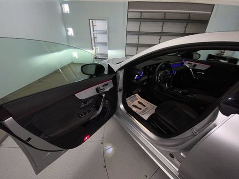 Used 2023 Mercedes-Benz CLA 250 4MATIC image 11