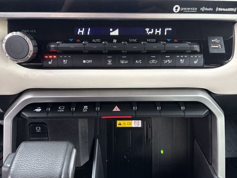 Used 2023 Toyota Tundra Capstone image 22