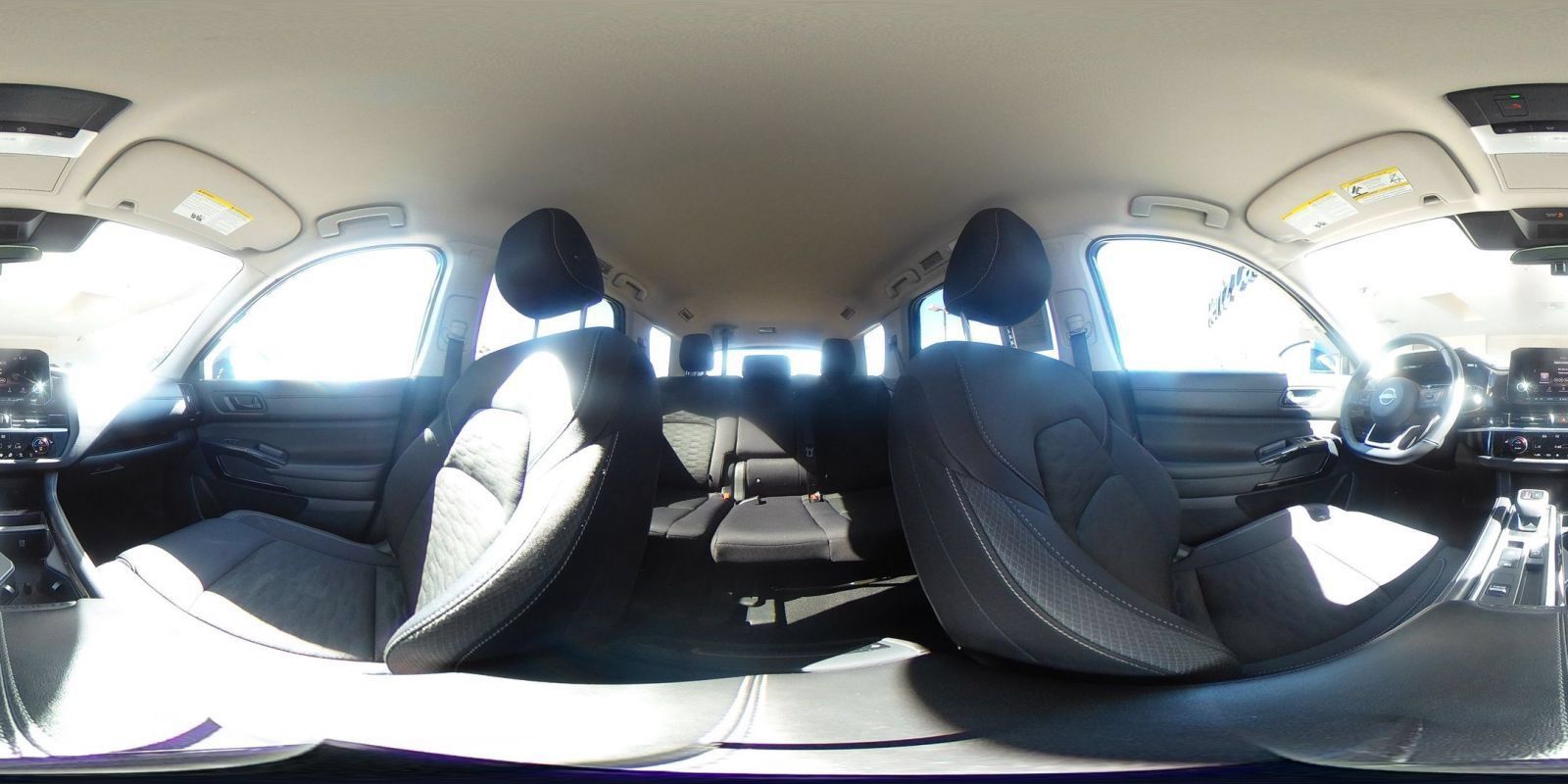 Used 2025 Nissan Pathfinder SV FWD image 44