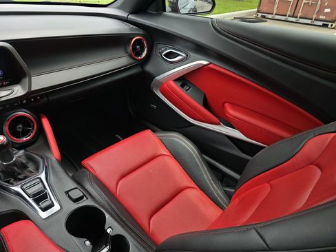 Used 2023 Chevrolet Camaro SS RWD image 20