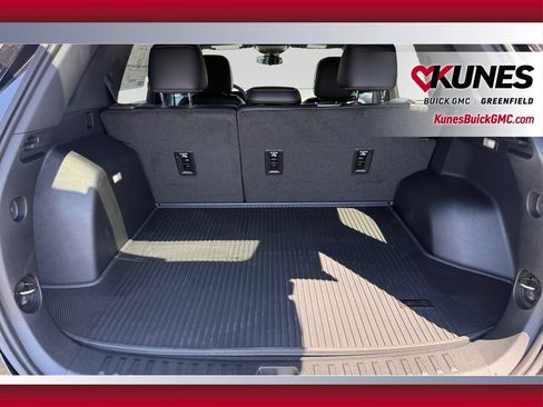 New 2026 GMC Terrain Elevation w/ Elevation Premium Package AWD/4WD image 35