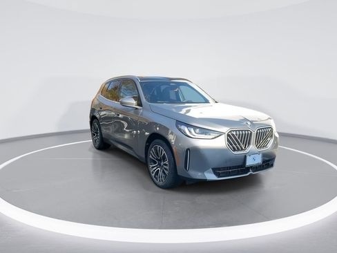 New 2026 BMW X3 xDrive30 w/ Convenience Package image 2