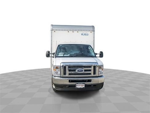 Used 2023 Ford E-350 and Econoline 350 Super Duty w/ Power Windows & Locks Group image 3