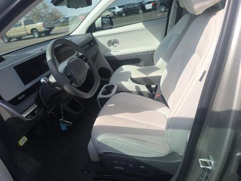 Used 2024 Hyundai Ioniq 5 Limited image 2