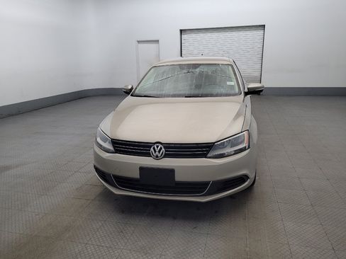 Used 2013 Volkswagen Jetta SE FWD image 15