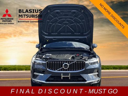 Used 2022 Volvo XC60 B5 Inscription w/ Advanced Package image 27