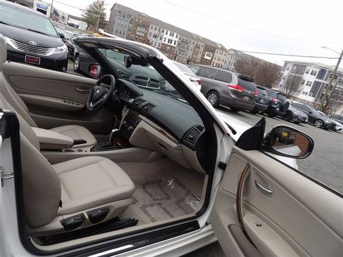 Used 2013 BMW 128i Convertible image 13