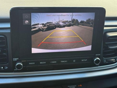 Used 2022 Kia Rio LX image 24