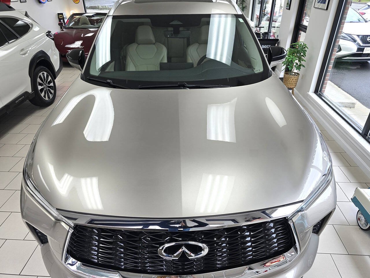 Used 2024 INFINITI QX60 Luxe w/ Performance Audio Package AWD/4WD image 14