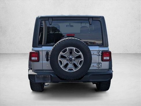 Used 2020 Jeep Wrangler Sport AWD/4WD image 7