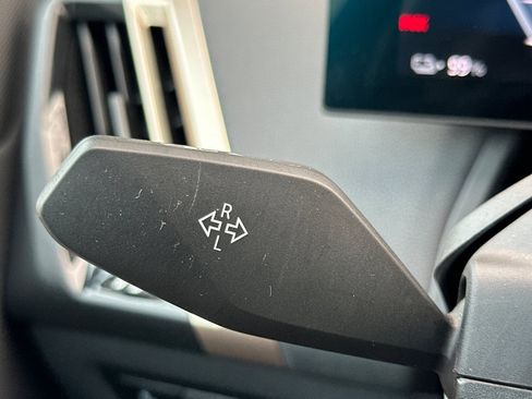 Certified 2023 BMW iX xDrive50 w/ Premium Package image 34