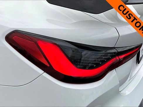 Used 2021 BMW M4 Competition w/ M Carbon Exterior Package image 30