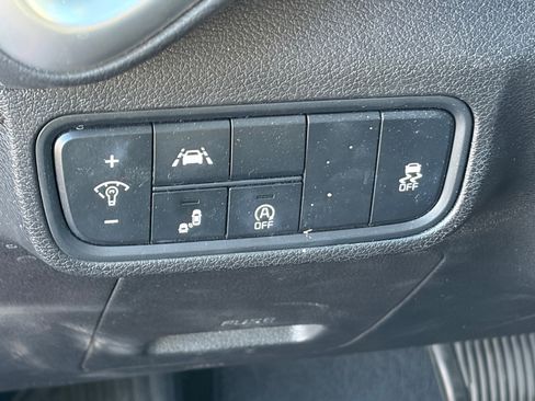 Used 2021 Kia Soul GT-Line FWD image 10