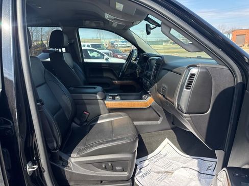 Used 2016 Chevrolet Silverado 1500 LTZ w/ LTZ Plus Package image 18