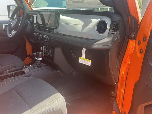 New 2025 Jeep Wrangler Unlimited Sahara w/ Safety Group image 5