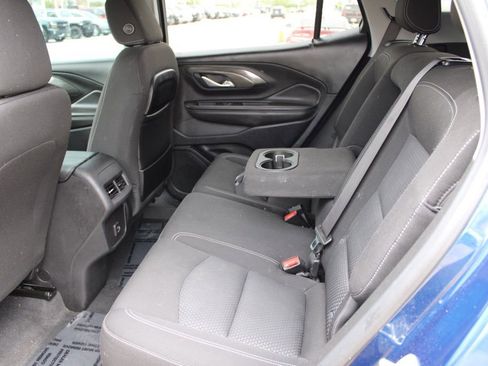Used 2022 GMC Terrain SLE w/ Driver Convenience Package FWD image 25