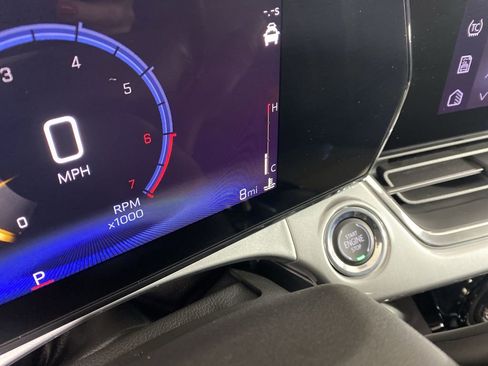 New 2026 Chevrolet Trax LT w/ Driver Confidence Package image 12