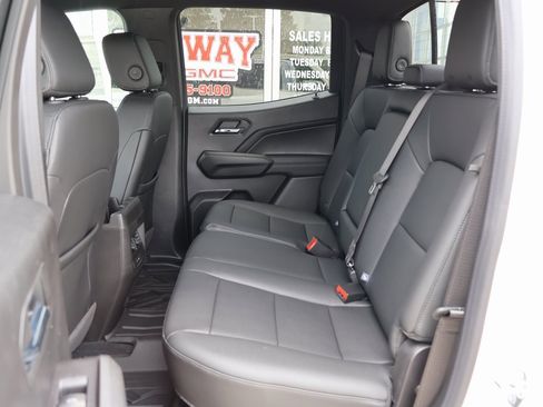 New 2025 GMC Canyon Elevation w/ Convenience Package image 19