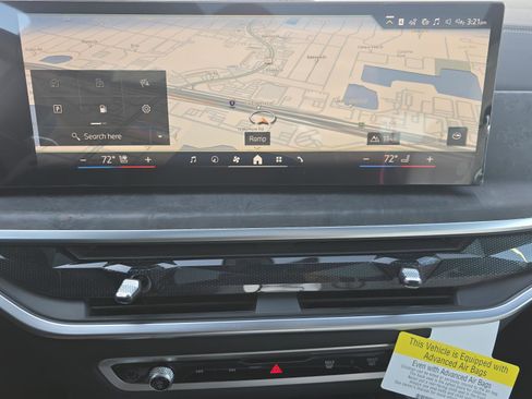 New 2026 BMW X6 xDrive40i w/ Executive Package image 19