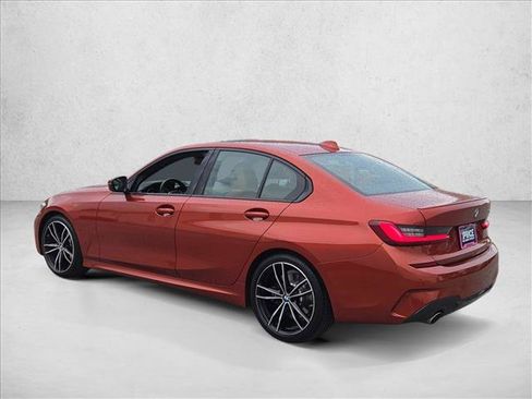 Used 2022 BMW 330i Sedan w/ M Sport Package RWD image 8