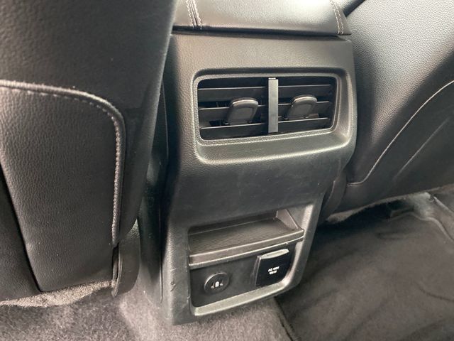 Used 2024 Ford Edge Titanium AWD/4WD image 19