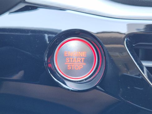 Used 2023 Acura MDX FWD w/ Technology Package image 22