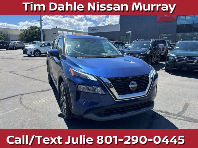 Used 2023 Nissan Rogue SV AWD/4WD image 3