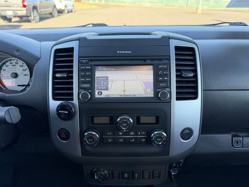 Used 2021 Nissan Frontier PRO-4X w/ Pro-4x Utility Package image 22