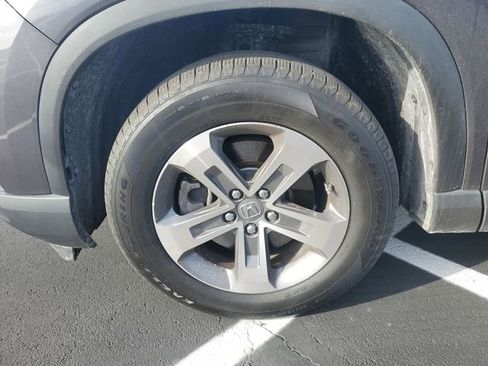 Used 2023 Honda Pilot EX-L image 17