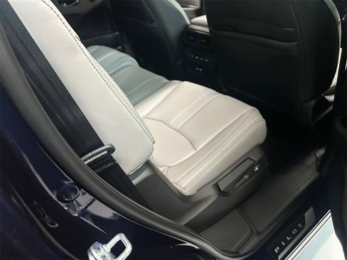 New 2025 Honda Pilot EX-L image 22