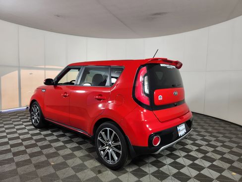 Used 2018 Kia Soul ! w/ Tech Package image 5