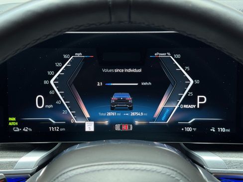 Used 2024 BMW i7 eDrive50 w/ M Sport Package RWD image 20